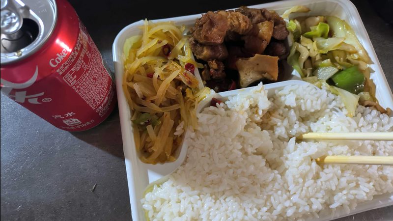 搬家必备：厨房用品分类与清单全解析